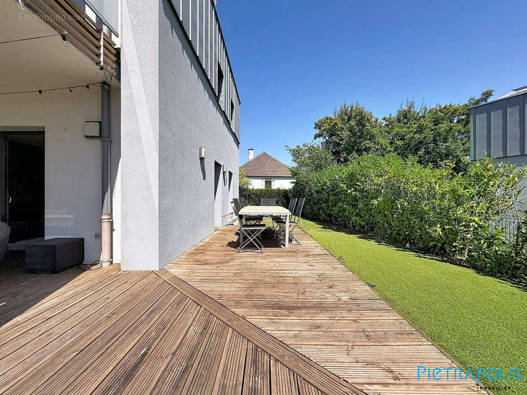 Maison 179 m² à Prevessin-Moens  - photo 9
