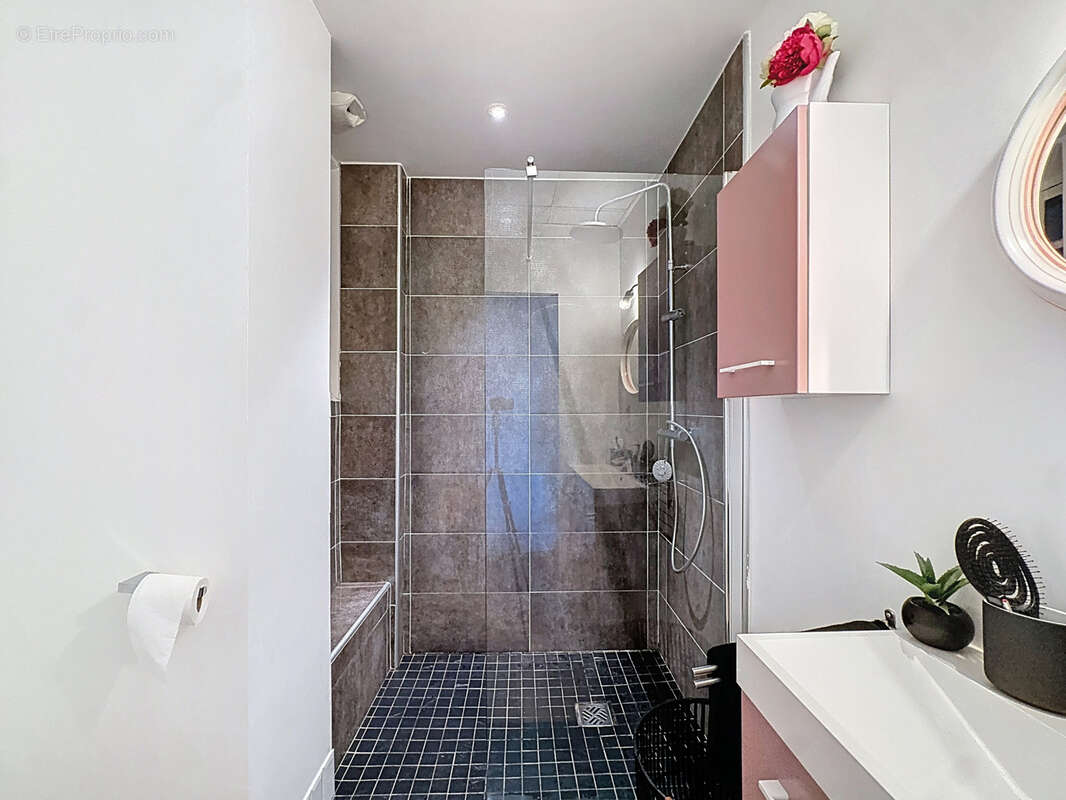 Appartement à LYON-7E