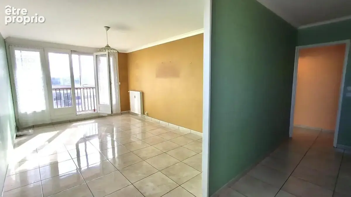 Appartement à COMPIEGNE