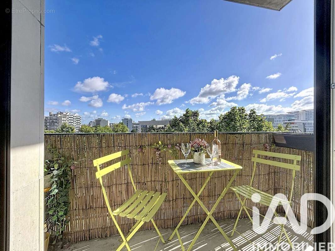Photo 2 - Appartement à MONTROUGE