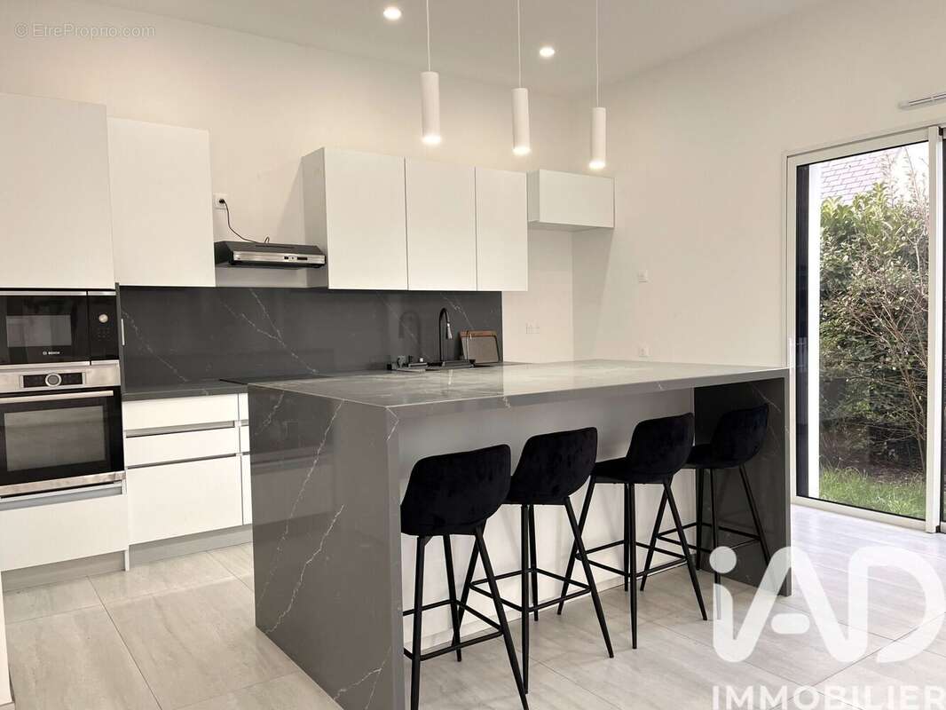 Photo 3 - Maison à BRISSAC-QUINCE