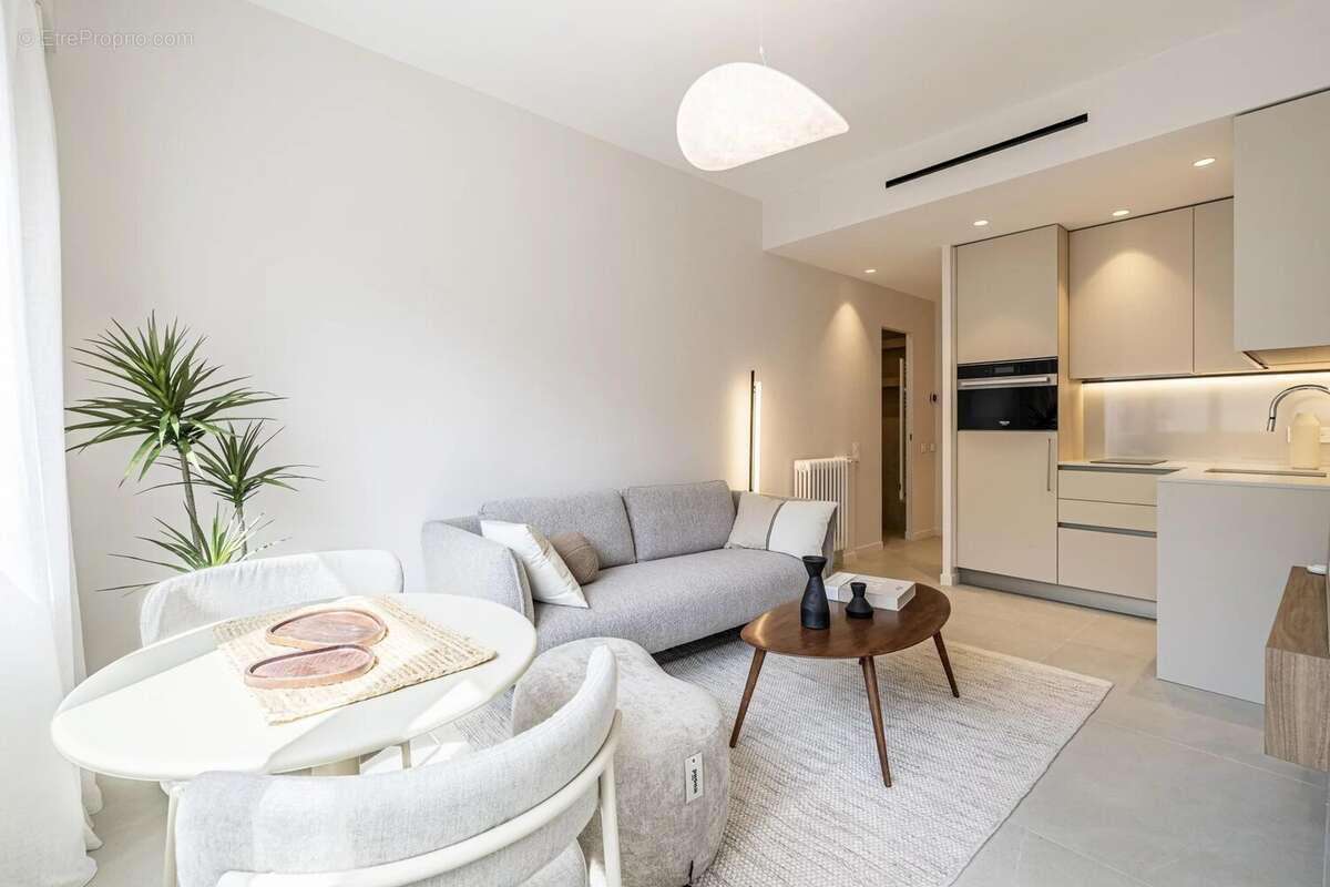 Appartement à NICE