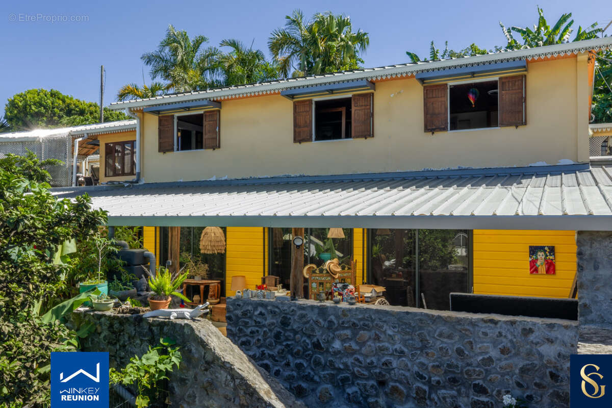 Appartement à SAINTE-MARIE