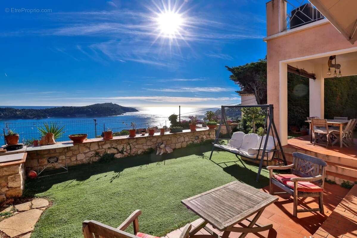 Maison à VILLEFRANCHE-SUR-MER