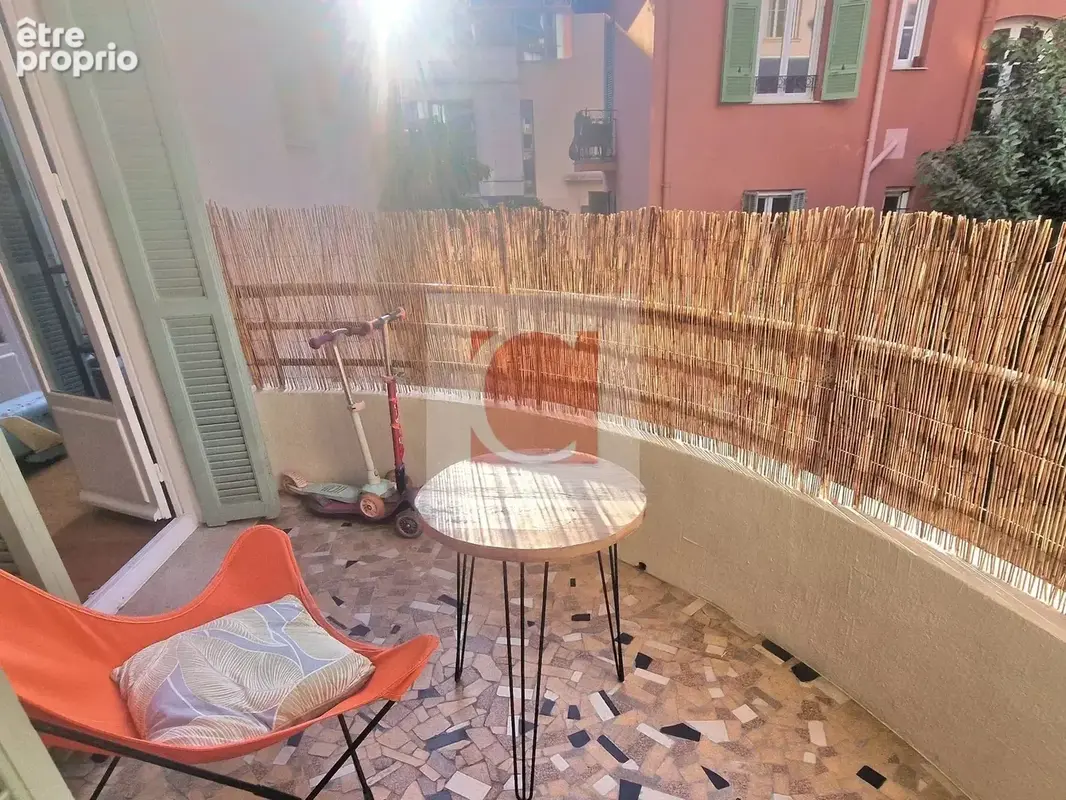 NICE CENTRE/MUSICIENS  : Grand 2P rénové avec balcons au calme - photo 7