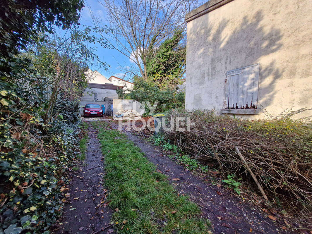 Maison à FONTENAY-SOUS-BOIS