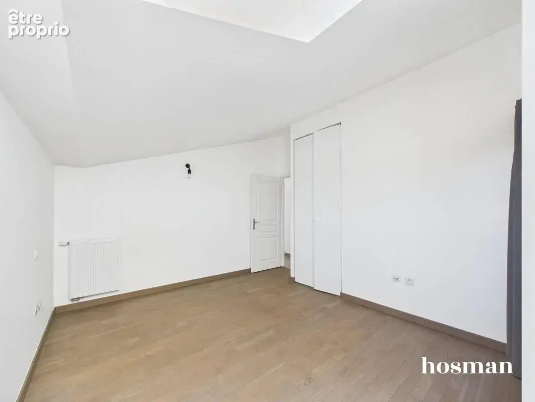 Dernier étage 4 pièces 91 m² avec terrasse panoramique de 100 m² et parking - Rue Yves Montand à Bègles - photo 7