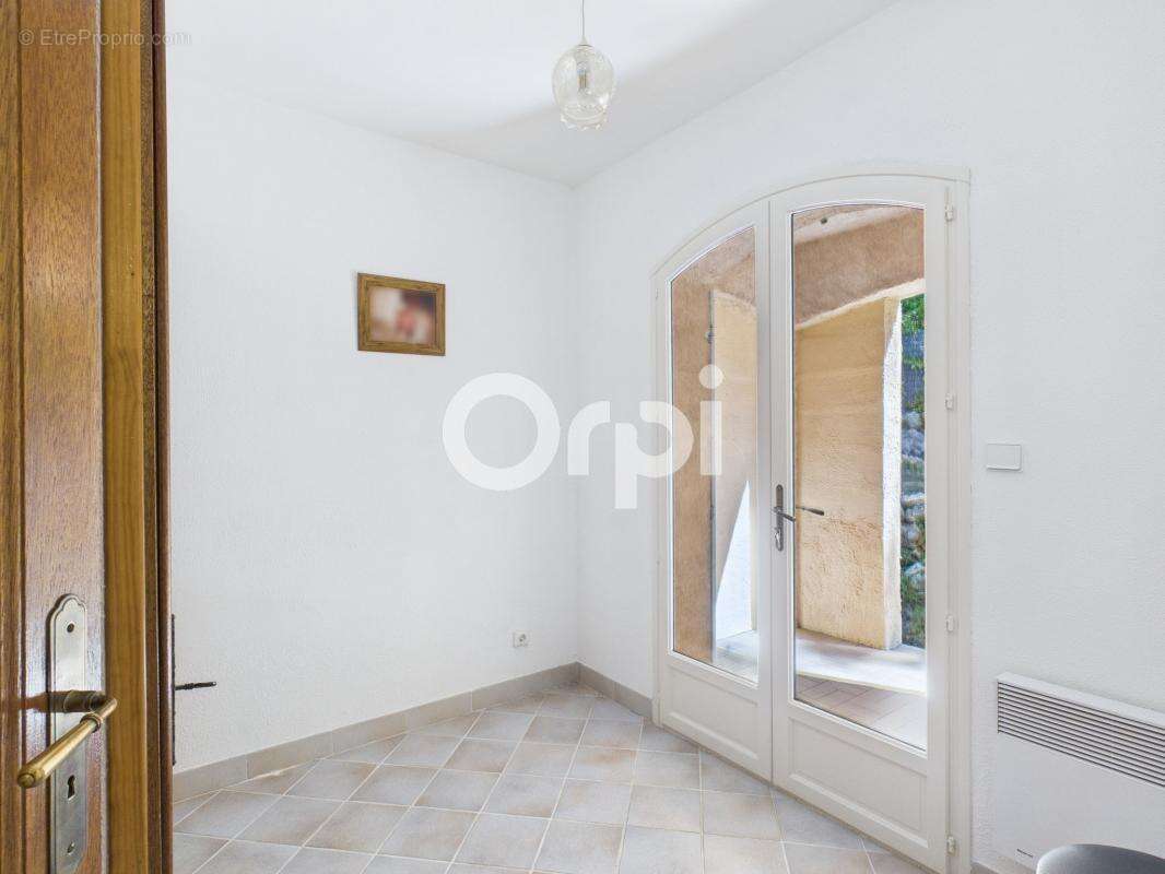 Maison à SAINT-PAUL-EN-FORET