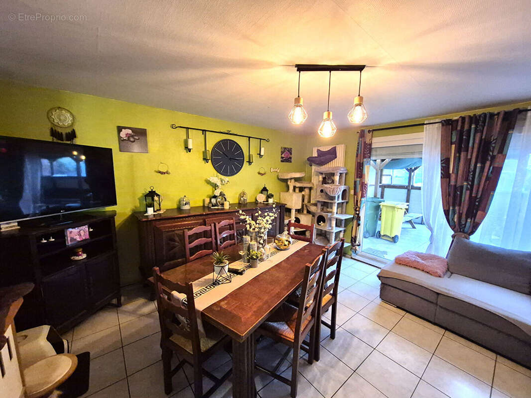 Maison à SIN-LE-NOBLE