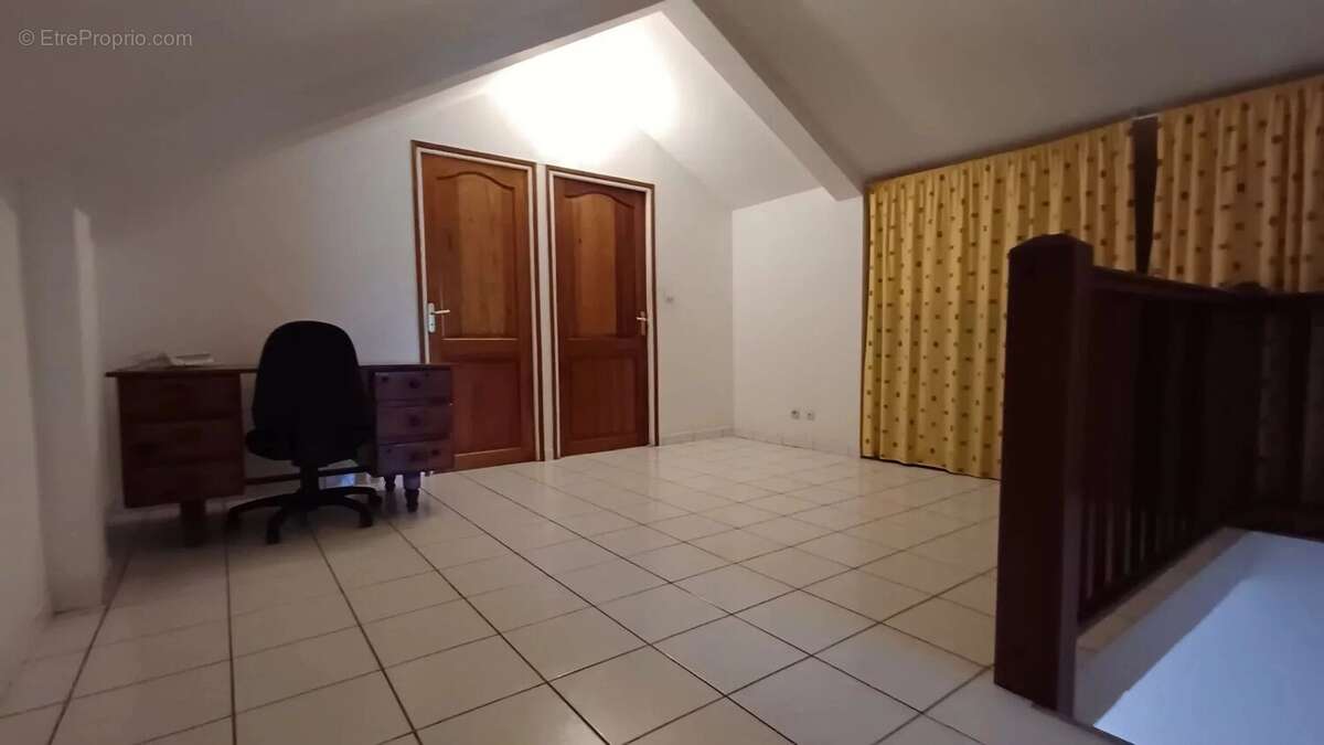 Maison à LES AVIRONS