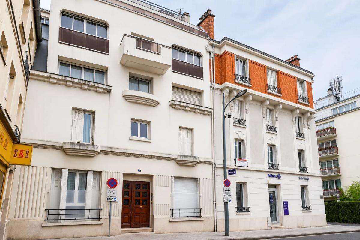 Appartement à ENGHIEN-LES-BAINS