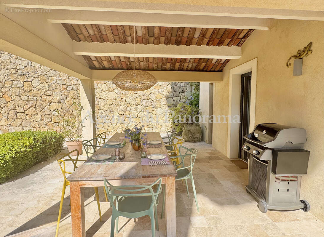 Sublime villa contemporaine avec une vue panoramique au grand calme - photo 10