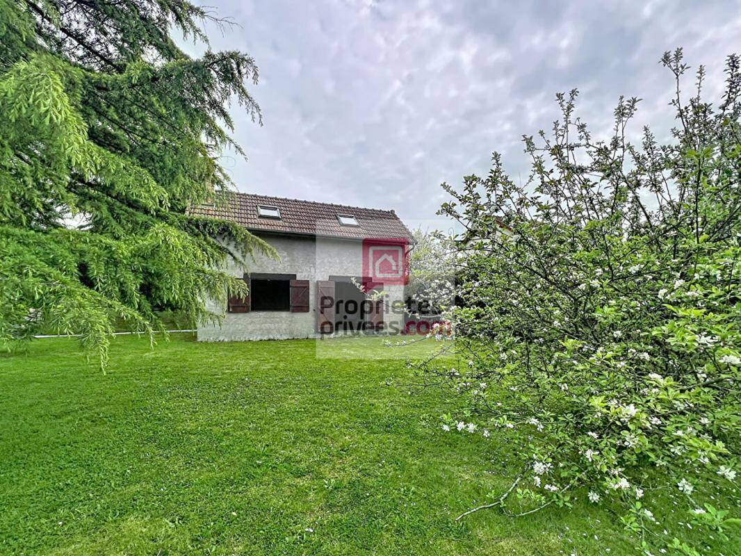 Maison à LE PERRAY-EN-YVELINES
