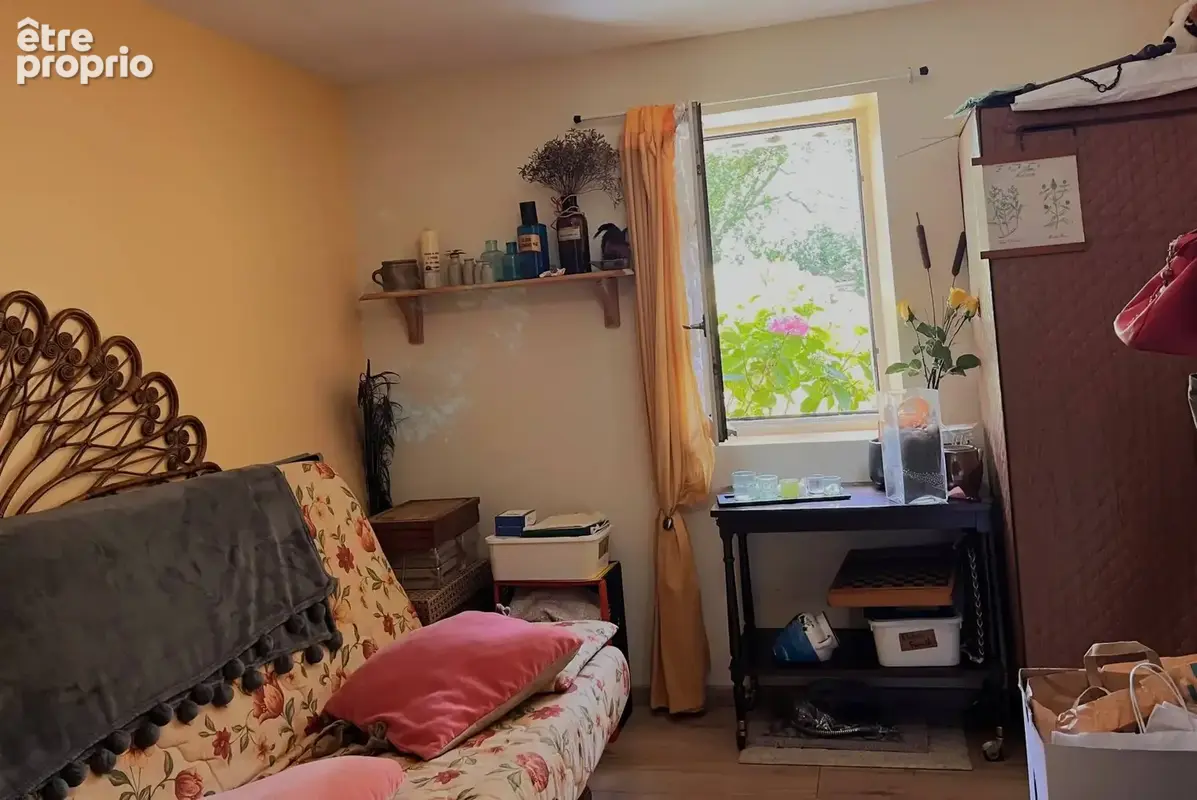 Maison en pierre de taille, viager occupé à CORDEMAIS - photo 12