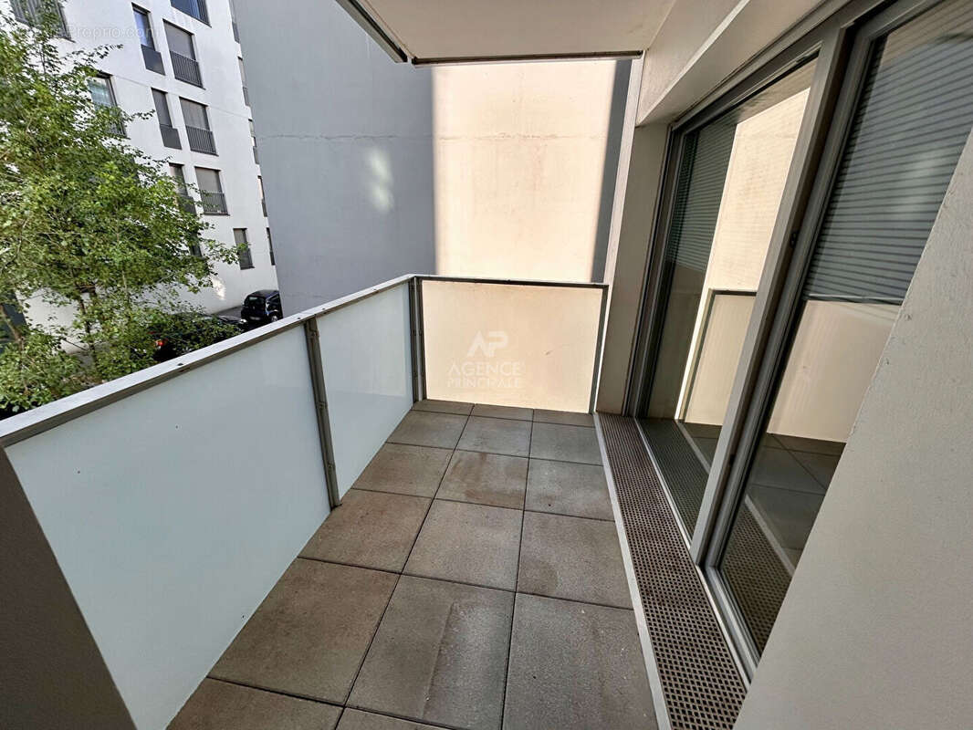 Appartement Carrieres Sous Poissy 3 pièce(s) 59m2 - photo 2