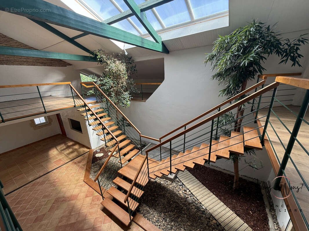 Maison à COUTHURES-SUR-GARONNE