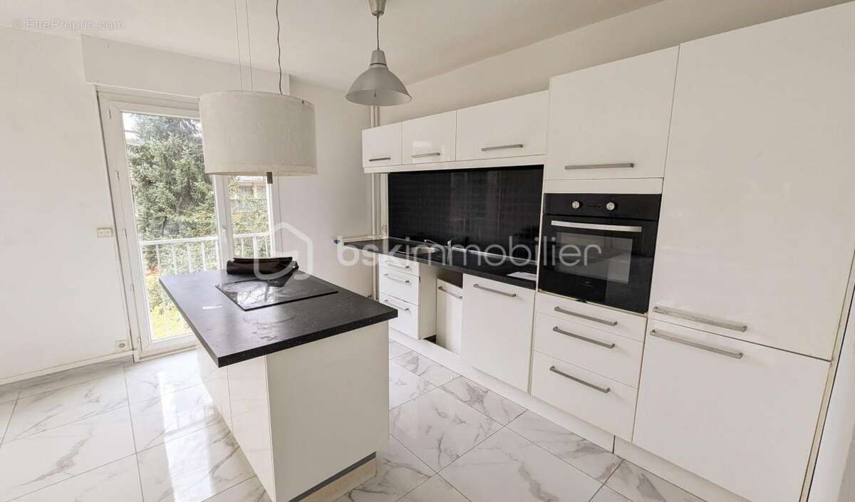 Appartement à RIS-ORANGIS