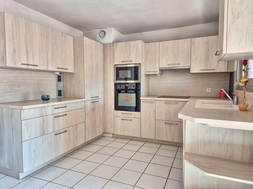 Photo 1 - Appartement à SAINT-RAPHAEL