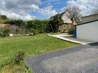 Maison à VILLERS-BRETONNEUX