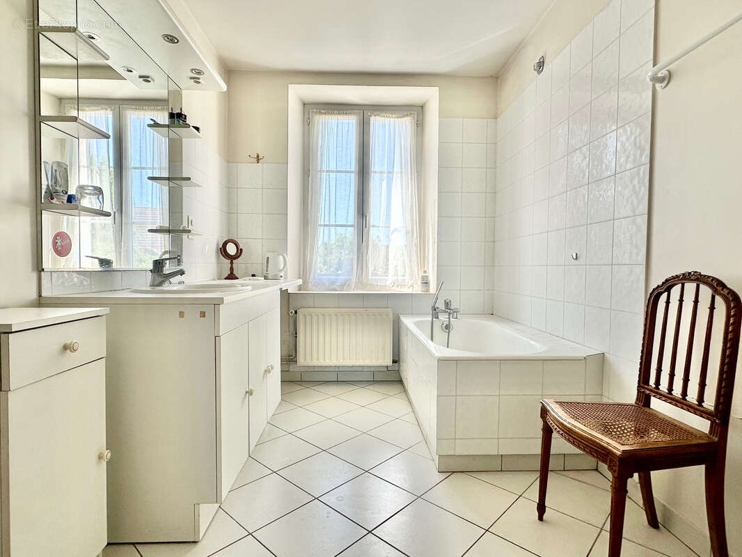 Maison à CREPY-EN-VALOIS