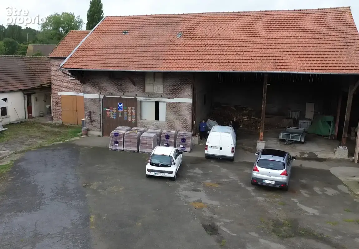 Corps de ferme avec fort potentiel ! - photo 3