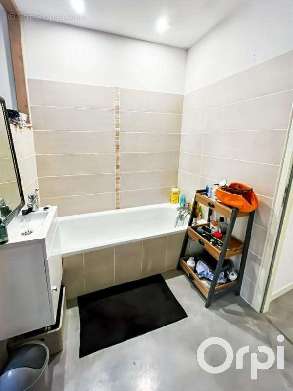 Appartement à PONT-SAINT-ESPRIT
