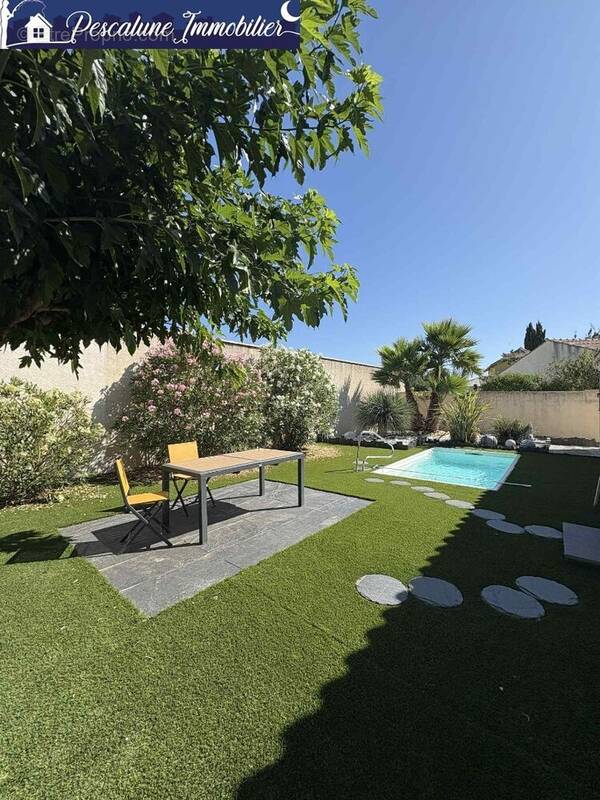 Maison à GALLARGUES-LE-MONTUEUX