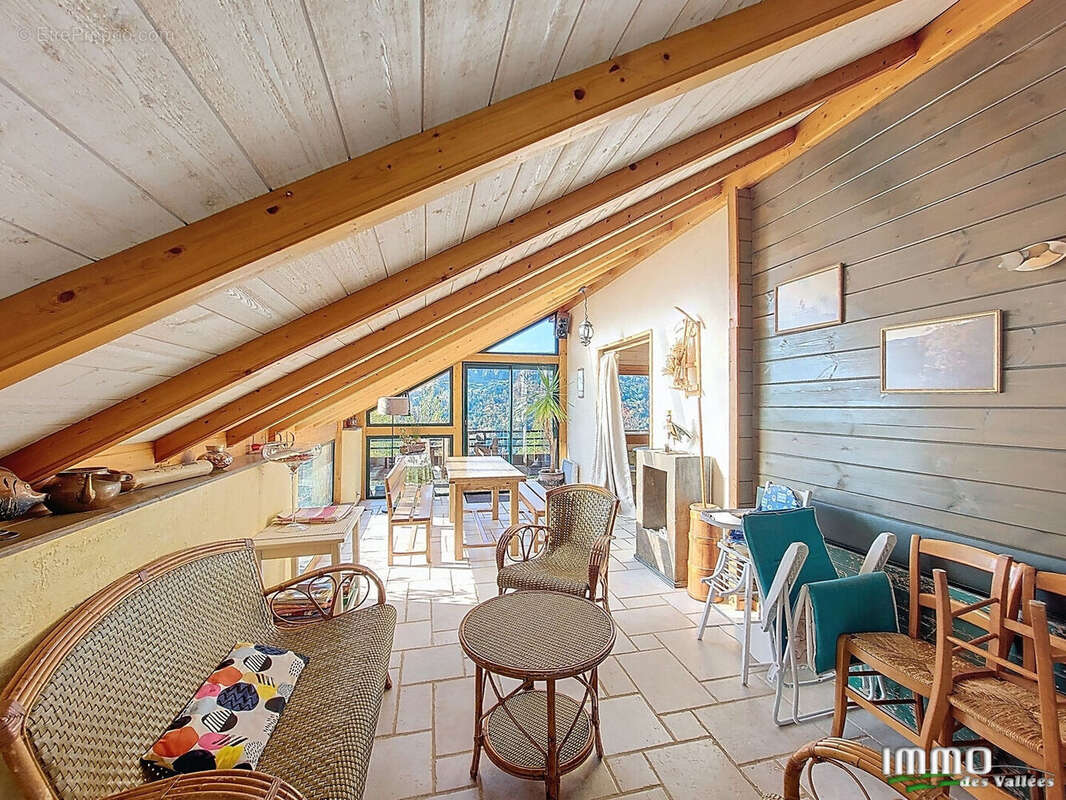 Maison à LE THILLOT