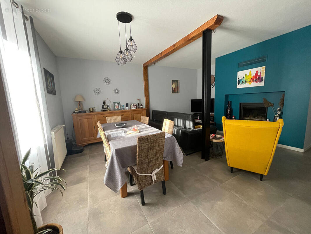 Maison à CASTELSARRASIN