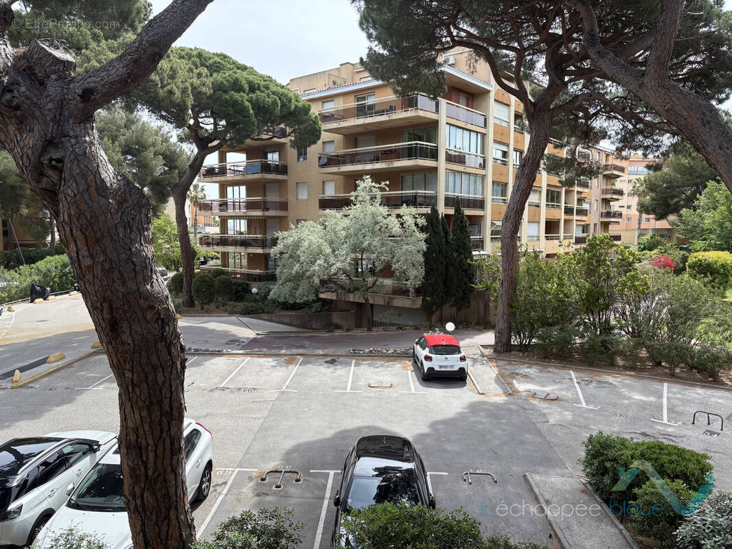 Appartement à HYERES