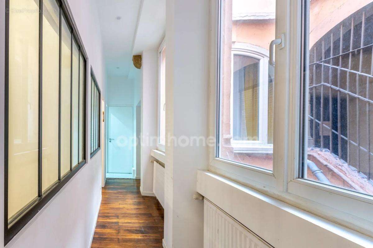 Lyon 1 – Presqu’île – Appartement ancien divisible en 2 lots : opportunité d’investissement locatif - photo 10
