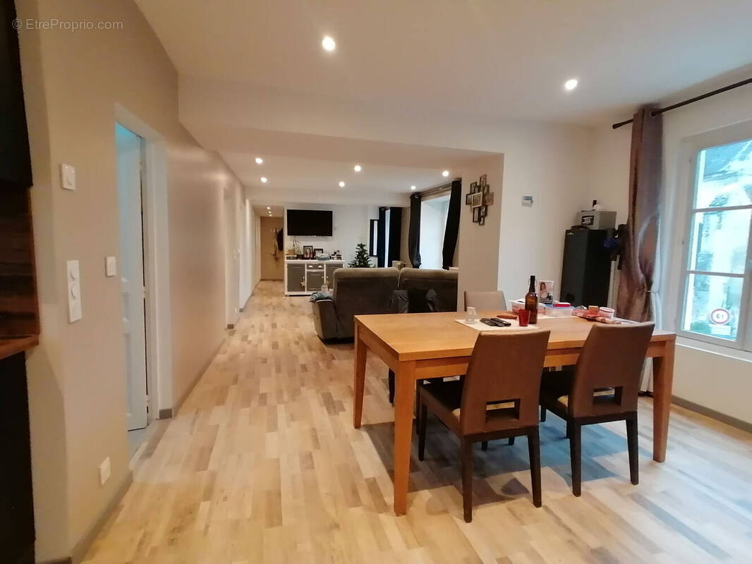 Photo 1 - Maison à VILLERS-SAINT-FRAMBOURG