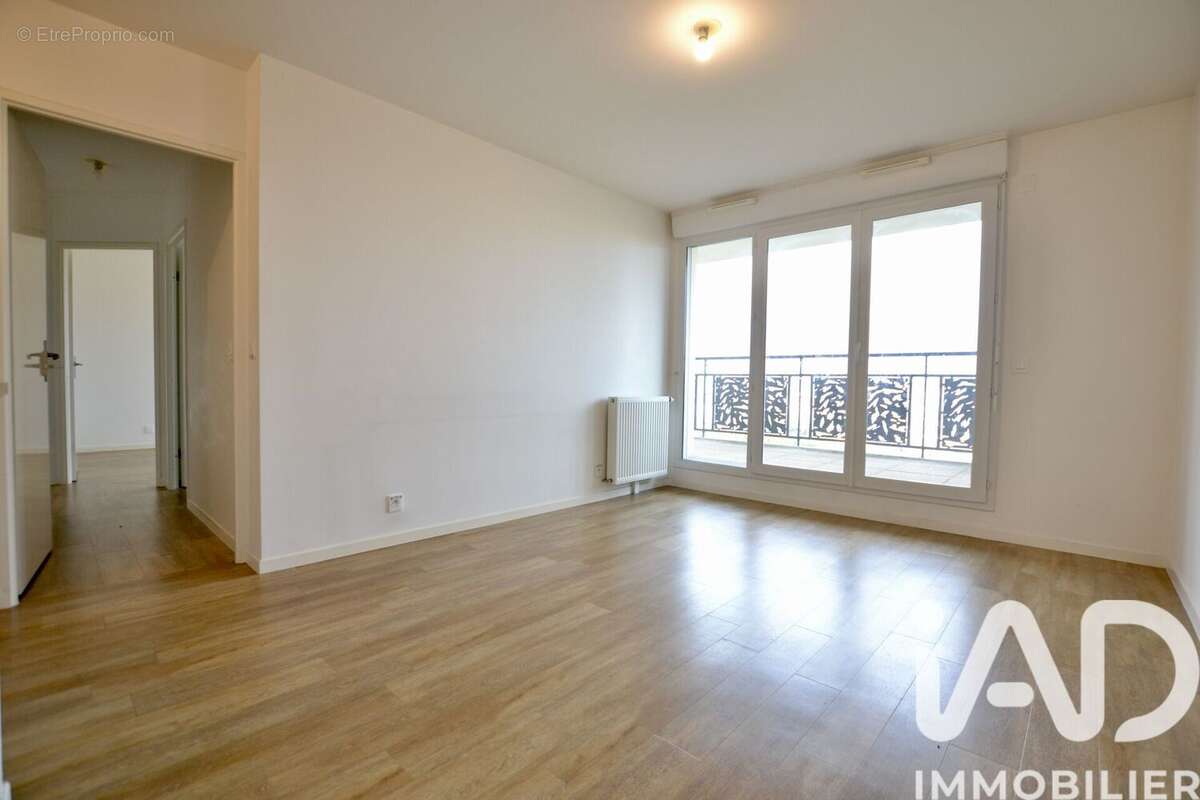 Photo 3 - Appartement à POISSY