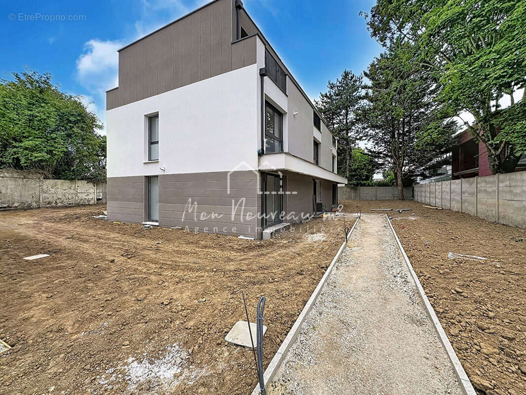 Appartement à NOISY-LE-GRAND