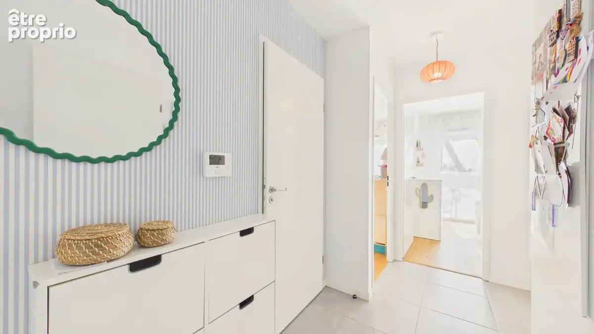 Appartement T3 récent avec terrasse et double stationnement (Boxable) - photo 8