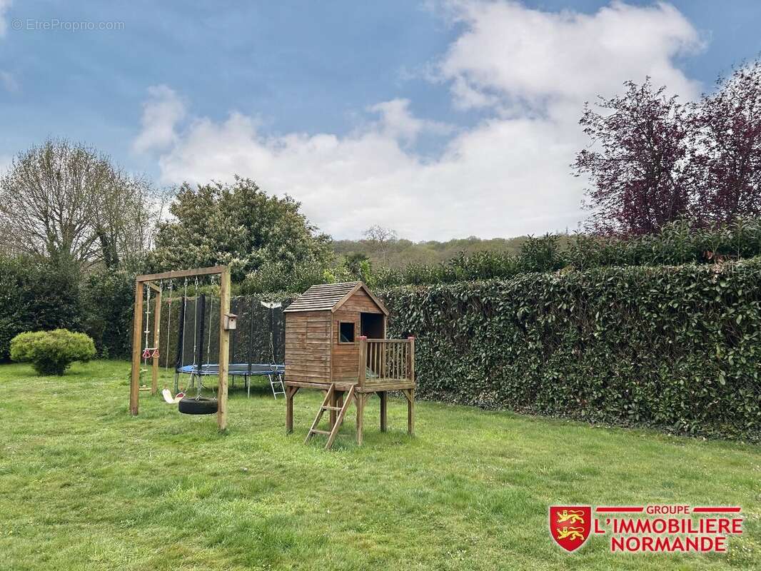 Maison à ROSNY-SUR-SEINE