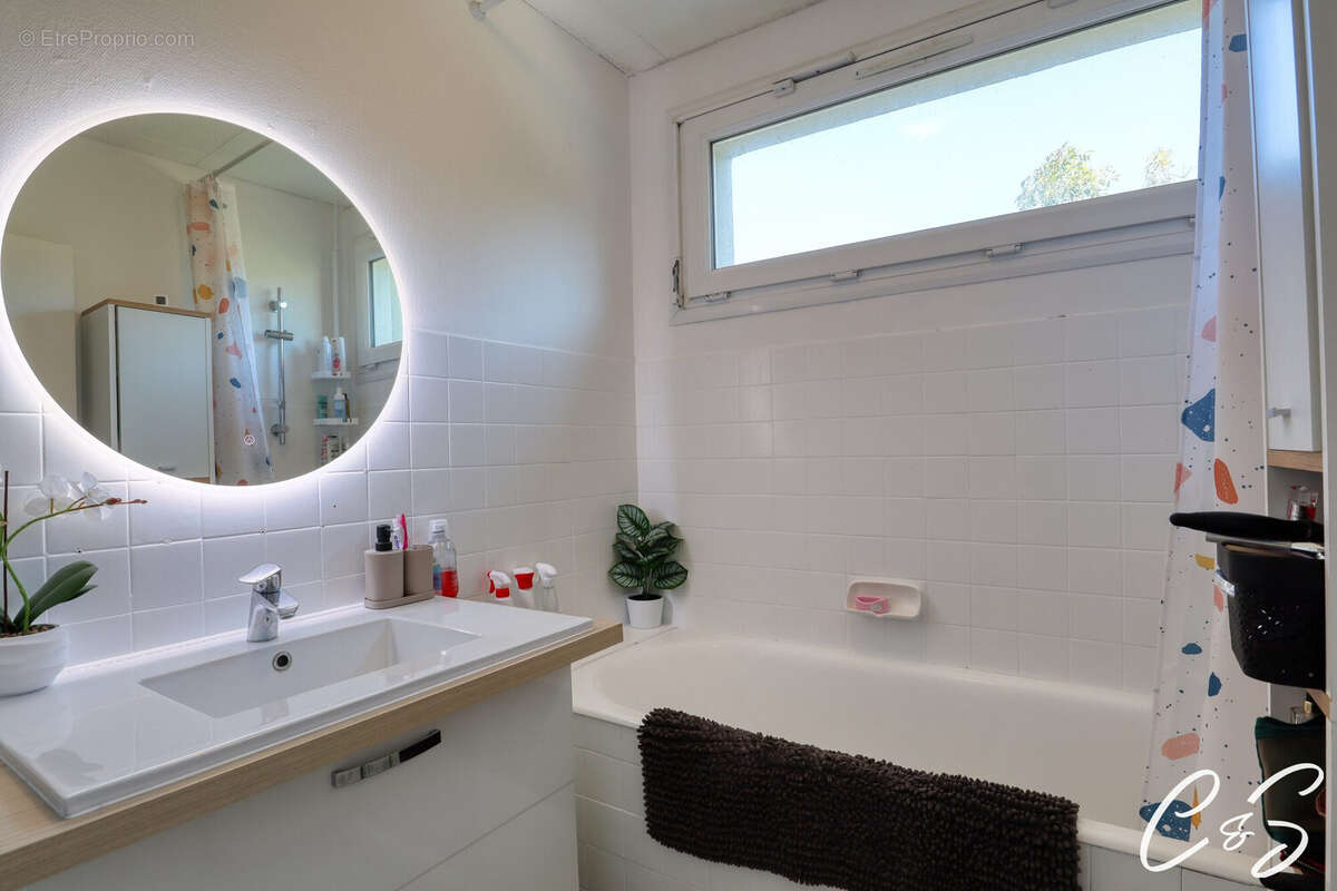Appartement 47 m² à Quimper  - photo 7
