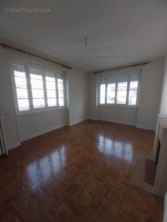 Appartement à LE CREUSOT