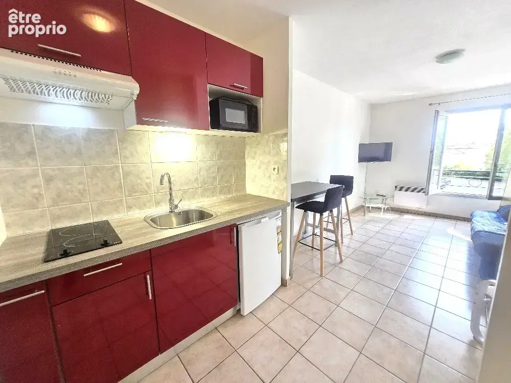 A vendre Studio lumineux au coeur de CHAPONOST - photo 2
