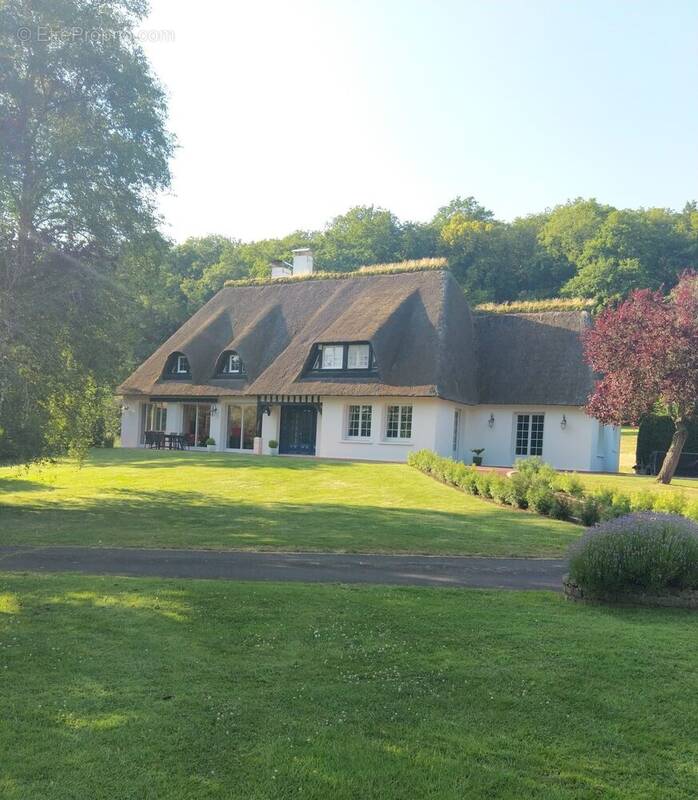 Maison à MONTFORT-SUR-RISLE