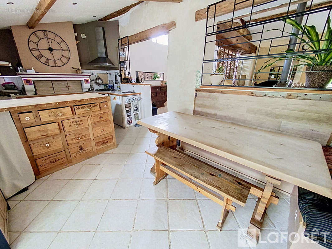 Maison Saint Médard En Jalles 5 pièces 126m² Quartier Corbiac - photo 3
