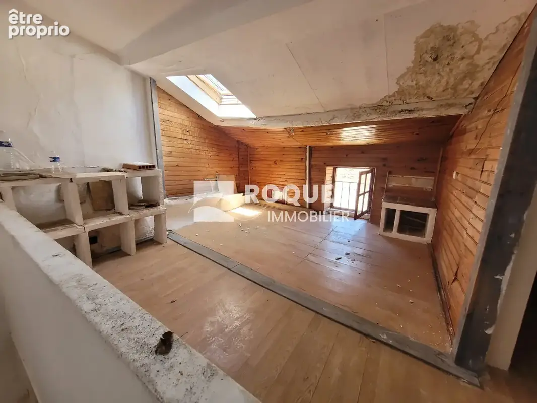 Saint Etienne d'Estrechoux, à vendre maison de village à rénover entiérement - photo 6