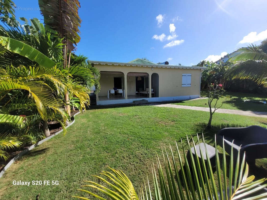Maison à PORT-LOUIS