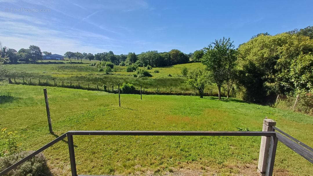 Maison Mouhet 4 pièce(s) 76 m2 - photo 5