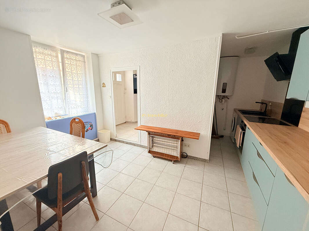 A vendre agde maison  4 pièces + combles 32m² - photo 3