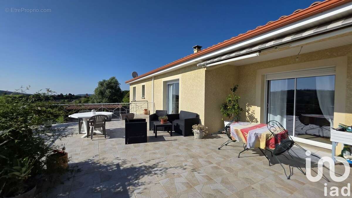 Maison 150 m² à Bongheat  - photo 2