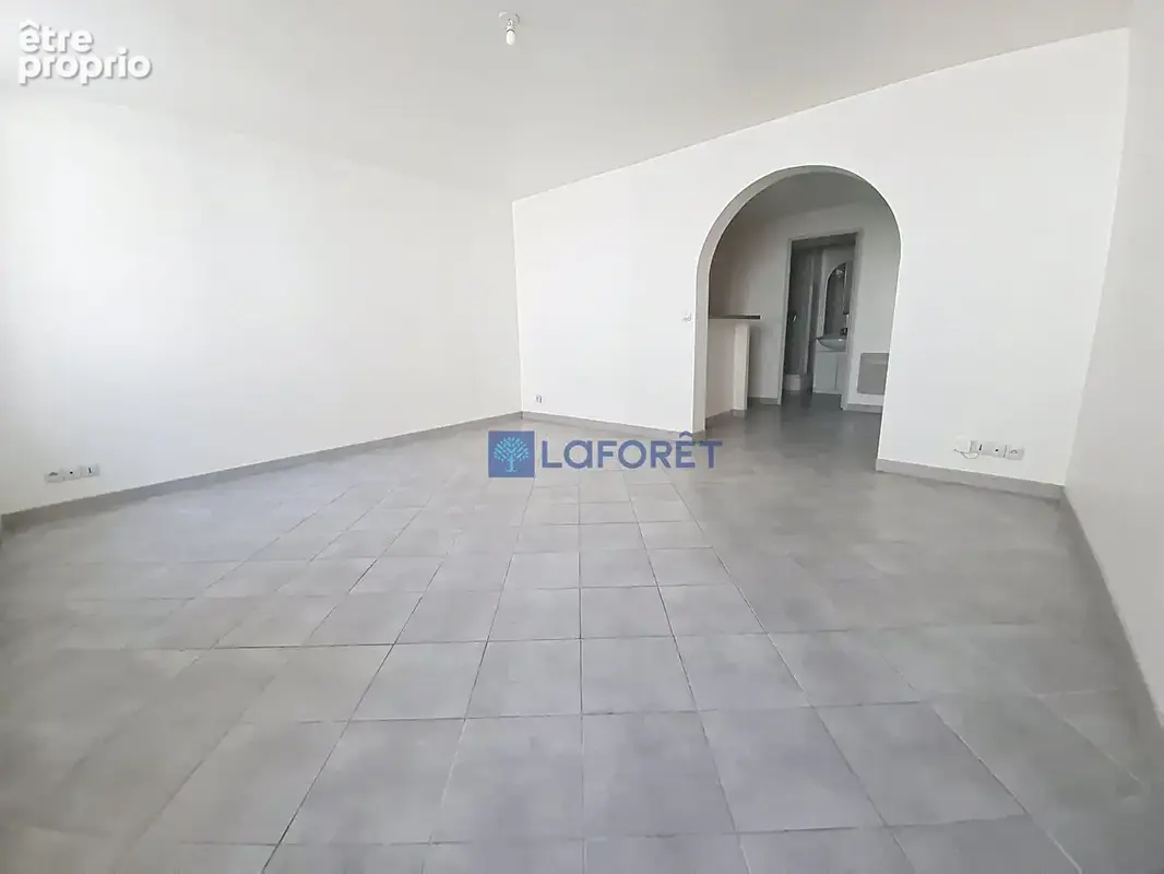 Appartement à SERRIS