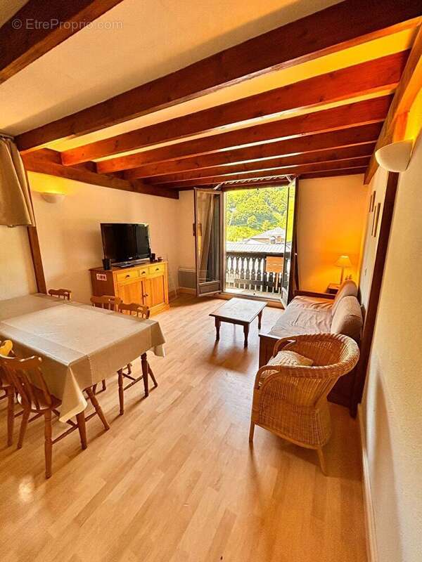 Appartement à USTOU