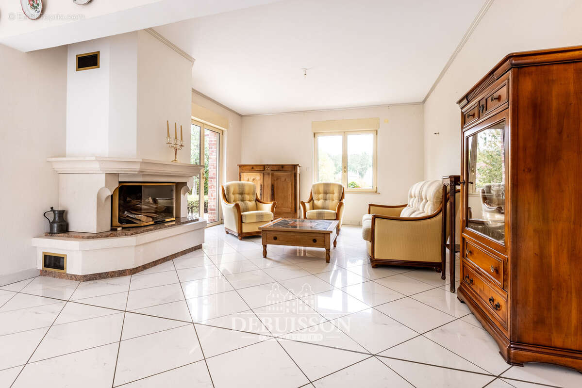 Maison à ANZIN-SAINT-AUBIN