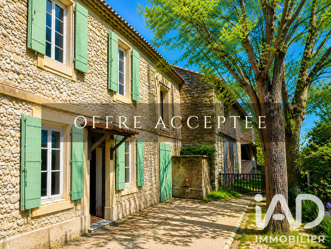 Photo 1 - Maison à ARLES